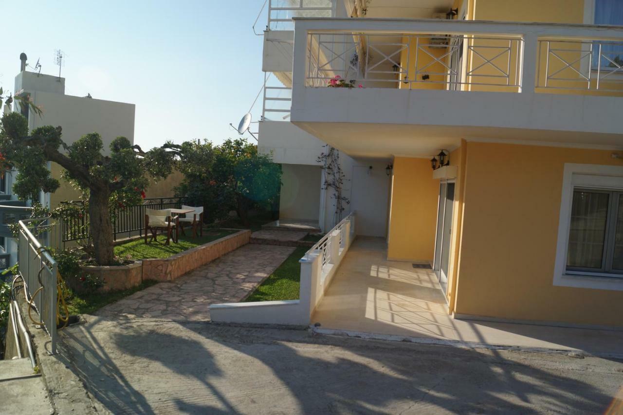 Τhe Sunny Apartments 이구메니차 외부 사진