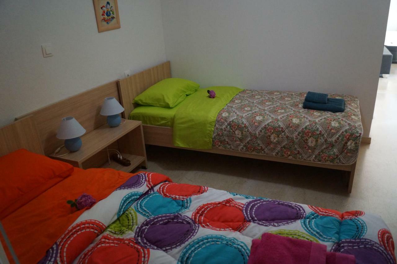 Τhe Sunny Apartments 이구메니차 외부 사진